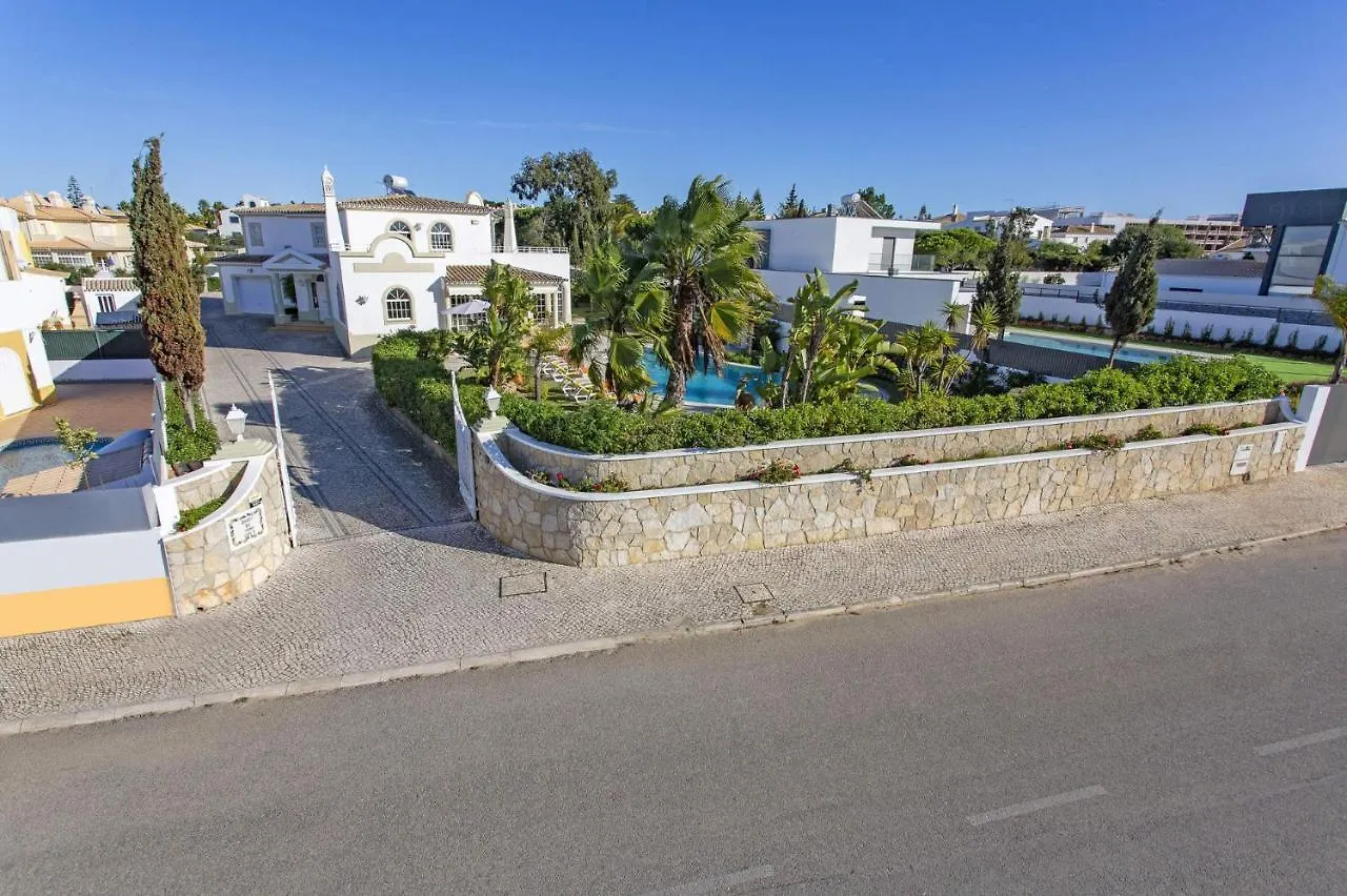 Villa Quinta Da Vinha By Villa Plus Albufeira 0*,  Portugal